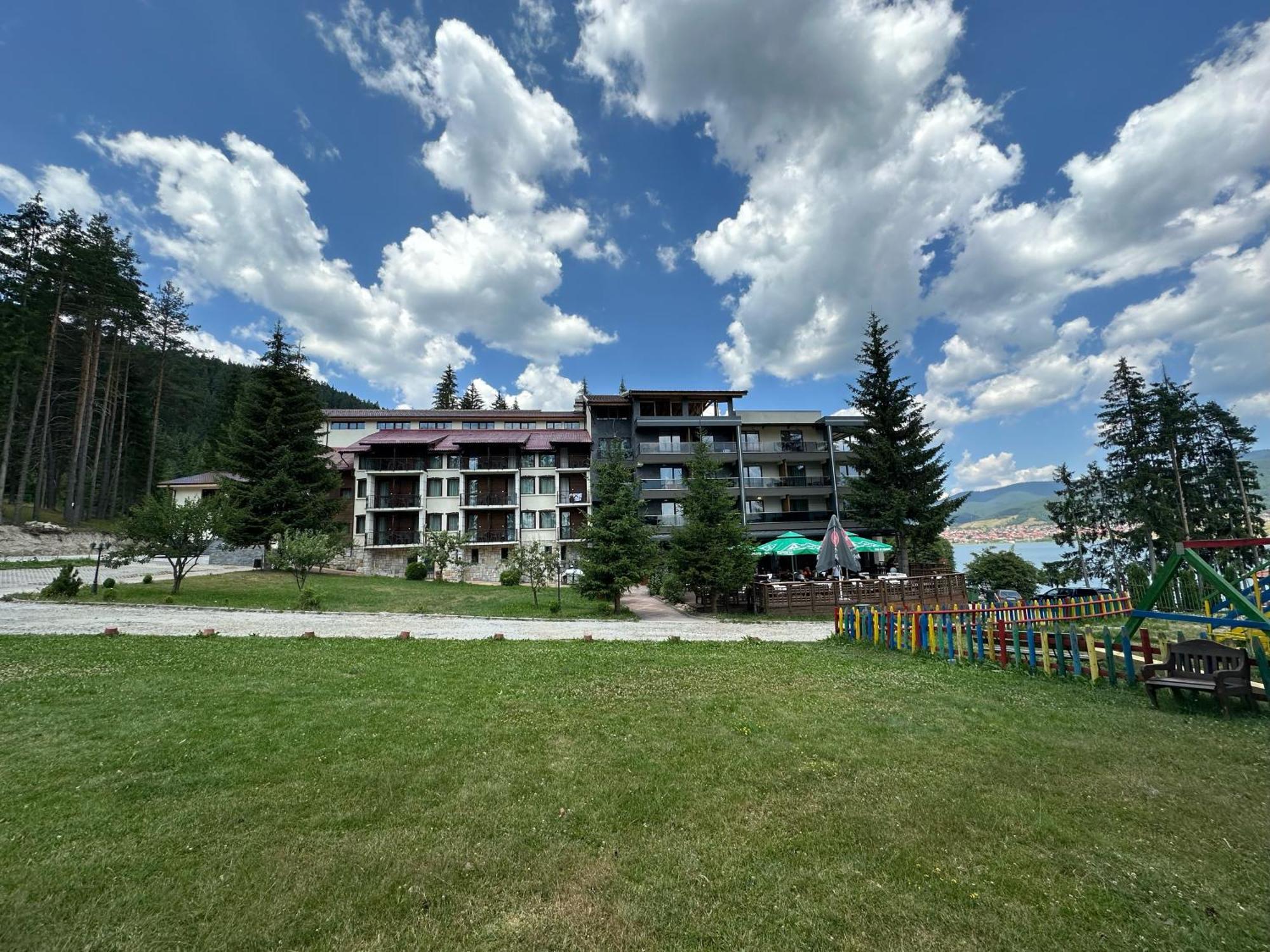 Hotel Merdjan Sarnitsa Εξωτερικό φωτογραφία
